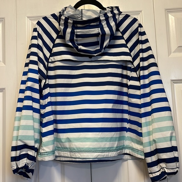 Hunter Women’s Windbreaker (M) - Picture 2 of 4